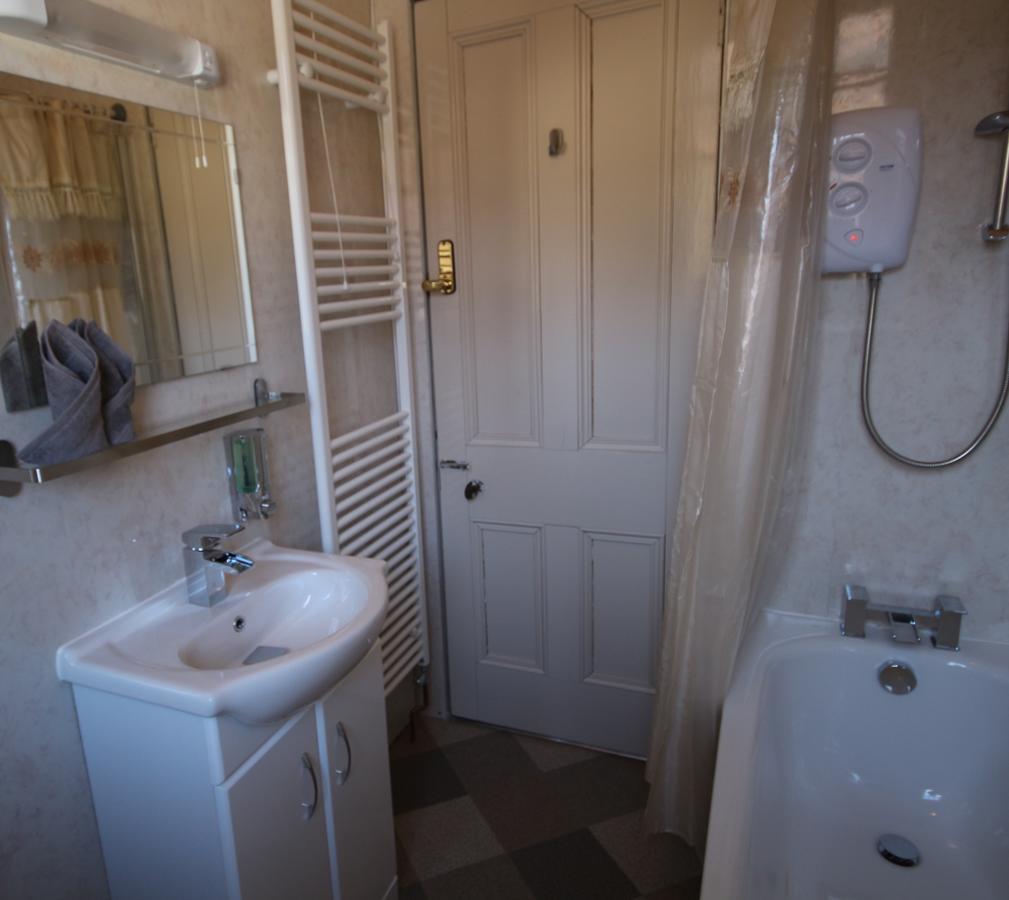 The Bank House Bed & Breakfast Kinlochleven Ngoại thất bức ảnh